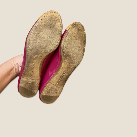 EUC 💗 Michael Kors Patent Cork Cap Toe Flats - Picture 7 of 7